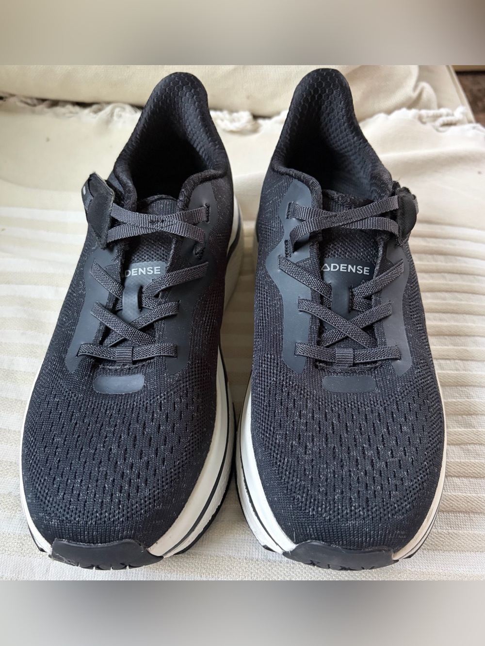 NWOB Cadense Original Adaptive sneakers Women’s  8  Walking Orthopedic Comfort